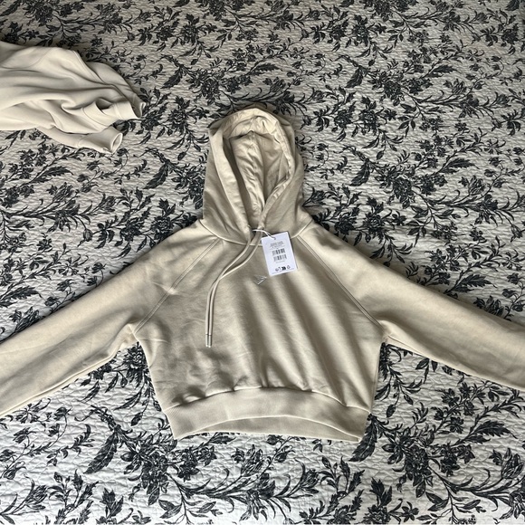 BNWT Gymshark hoodie - Picture 5 of 5